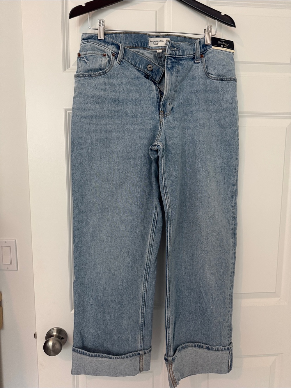 Abercrombie Light Blue Women’s Baggy-Leg Jeans